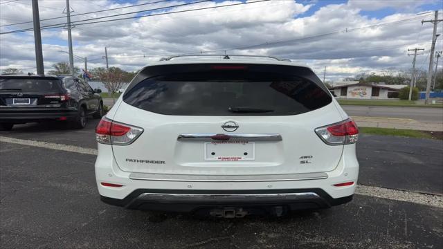 2015 Nissan Pathfinder SL