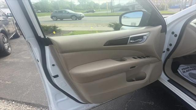 2015 Nissan Pathfinder SL