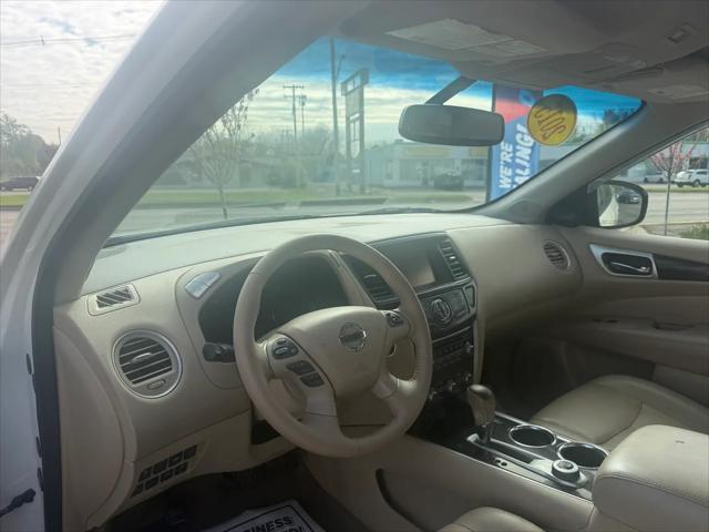 2015 Nissan Pathfinder SL