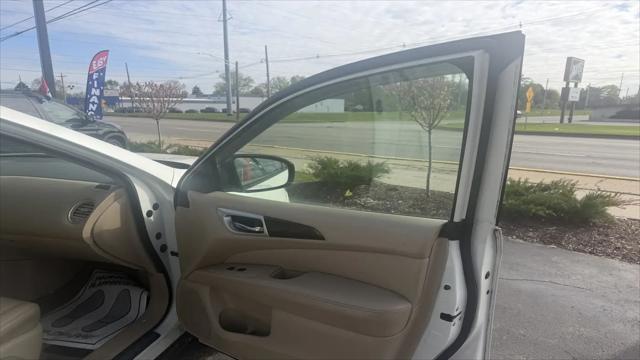 2015 Nissan Pathfinder SL