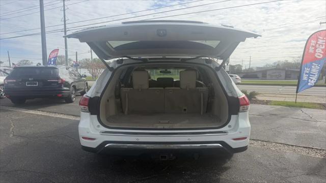 2015 Nissan Pathfinder SL