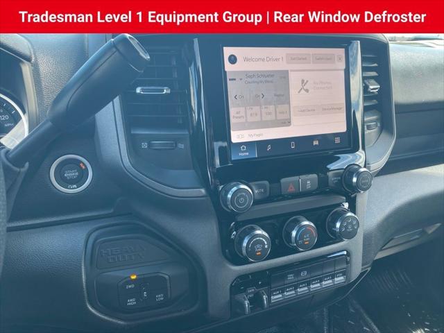 2026 RAM Ram 5500 Chassis Cab RAM 5500 TRADESMAN CHASSIS CREW CAB 4X4 84 CA