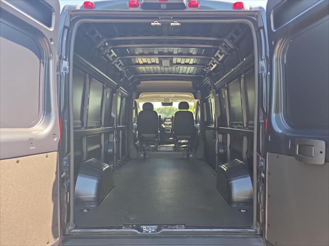 2026 Ram ProMaster Cargo Van Tradesman High Roof 159 WB w/Pass Seat
