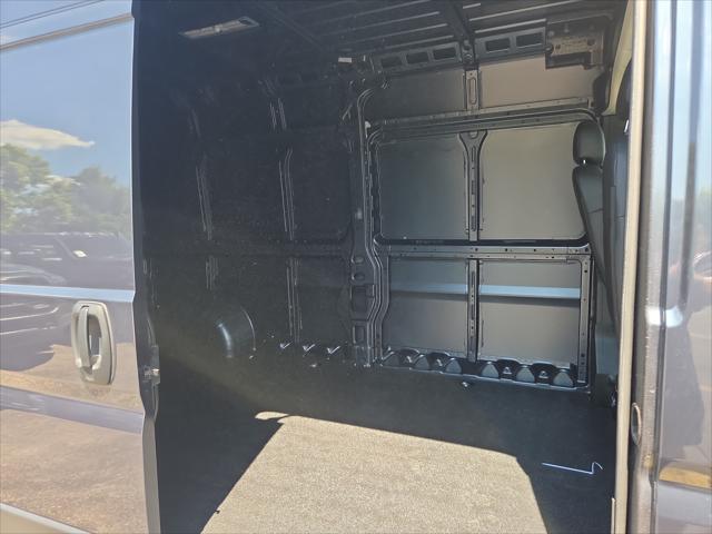 2026 Ram ProMaster Cargo Van Tradesman High Roof 159 WB w/Pass Seat