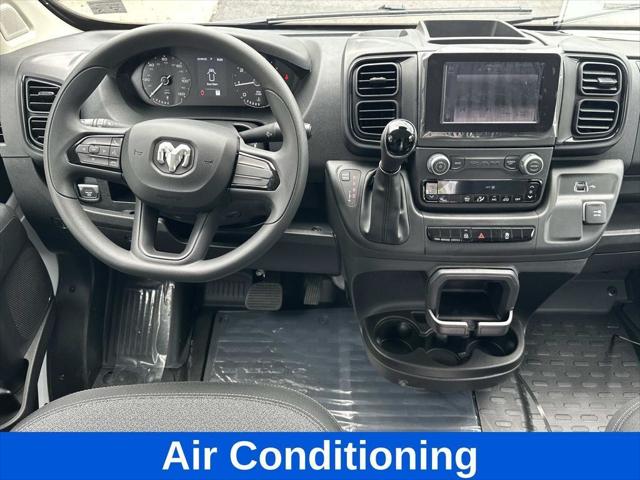 2026 RAM Promaster Cargo Van RAM PROMASTER 1500 TRADESMAN CARGO VAN LOW ROOF 118 WB