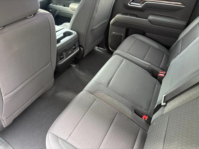 2026 Chevrolet Silverado 1500 4WD Crew Cab Standard Bed RST