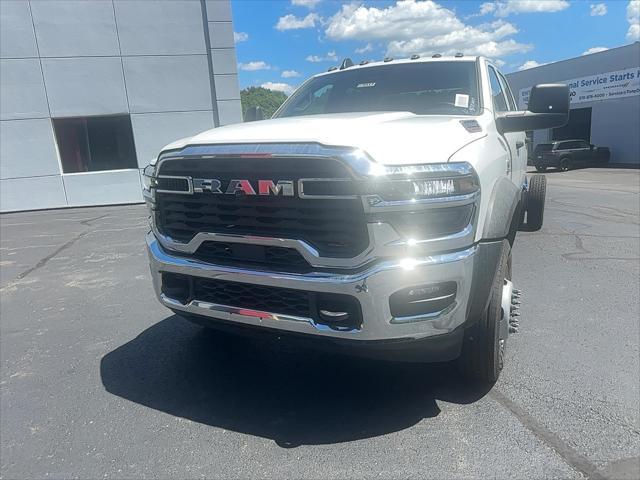 2026 RAM 5500 Chassis RAM 5500 TRADESMAN CHASSIS CREW CAB 4X4 84 CA 2026 RAM 5500 Chassis RAM 5500 TRADESMAN CHASSIS CREW CAB 4X4 84 CA