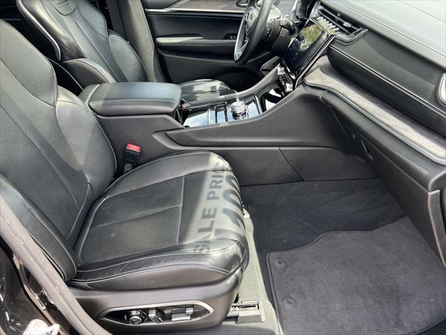 2022 Jeep Grand Cherokee Overland 4x4