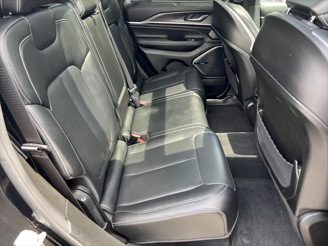 2022 Jeep Grand Cherokee Overland 4x4