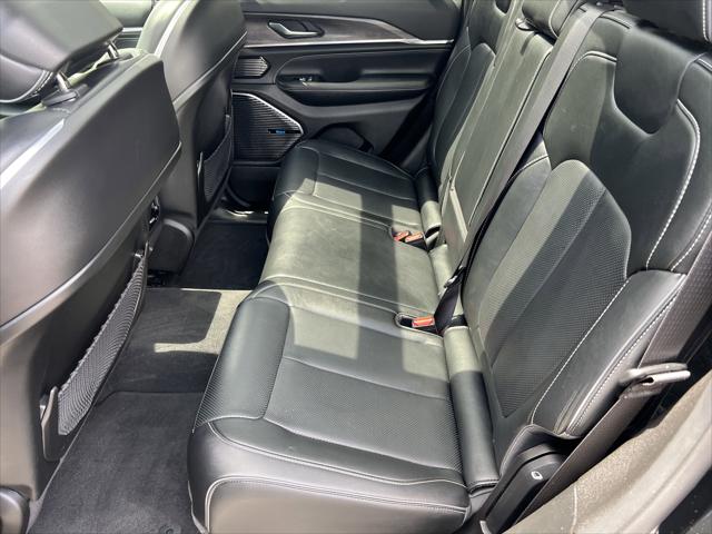 2022 Jeep Grand Cherokee Overland 4x4