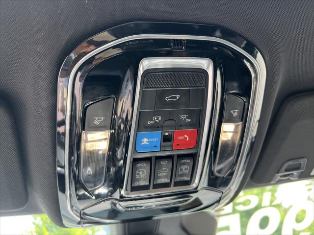 2022 Jeep Grand Cherokee Overland 4x4
