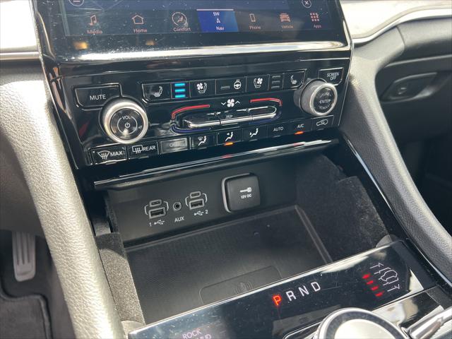 2022 Jeep Grand Cherokee Overland 4x4