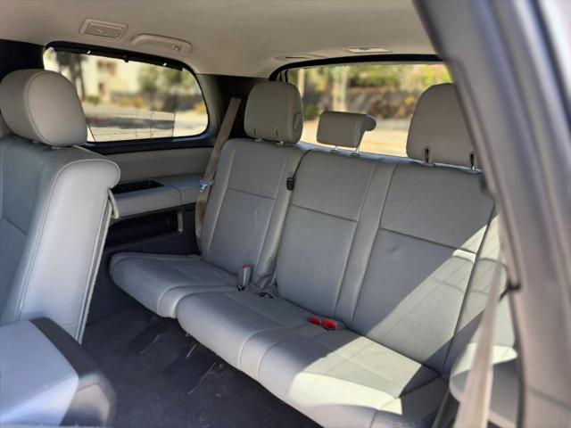 2012 Toyota Sequoia Platinum 5.7L V8