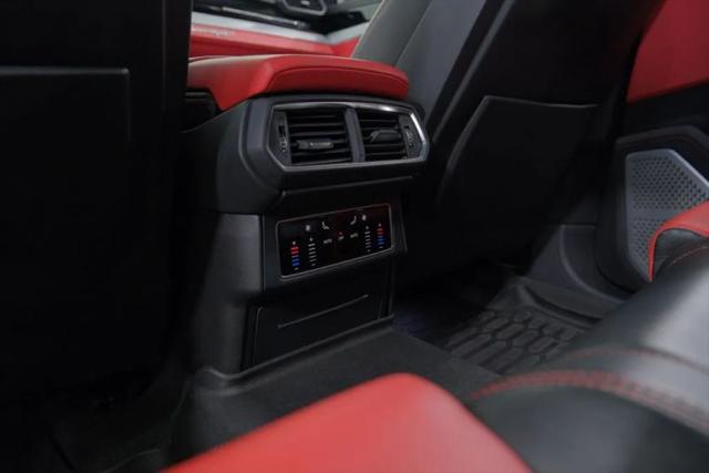 2020 Lamborghini Urus Base