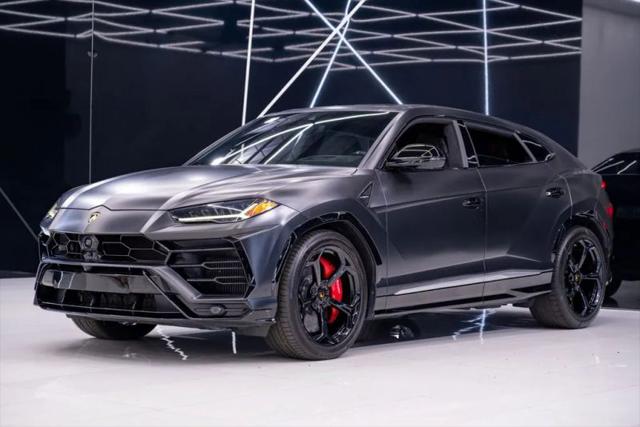 2020 Lamborghini Urus Base