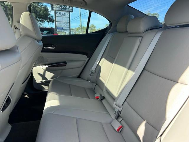 2017 Acura TLX w/Technology Package