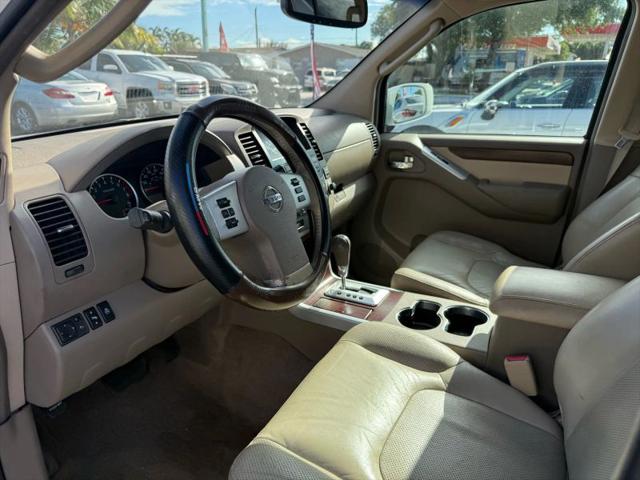 2010 Nissan Pathfinder LE