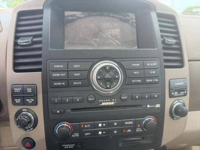 2010 Nissan Pathfinder LE