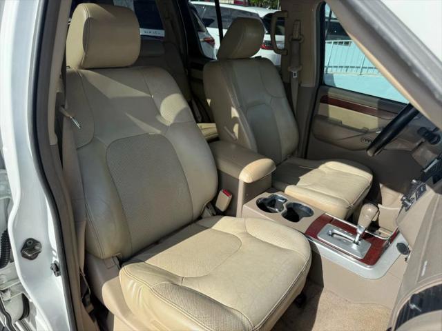 2010 Nissan Pathfinder LE