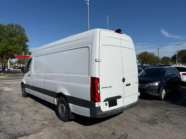 2024 Mercedes-Benz Sprinter 2500 High Roof 4-Cyl Diesel