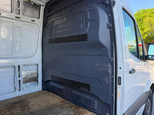 2024 Mercedes-Benz Sprinter 2500 High Roof 4-Cyl Diesel