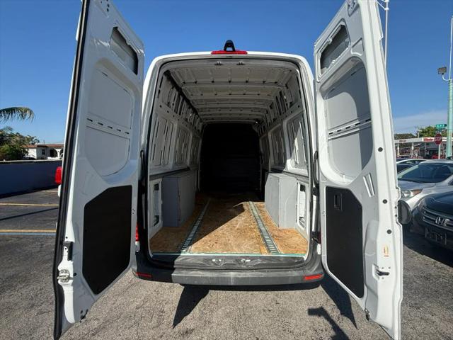 2024 Mercedes-Benz Sprinter 2500 High Roof 4-Cyl Diesel
