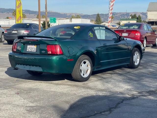 2000 Ford Mustang GT