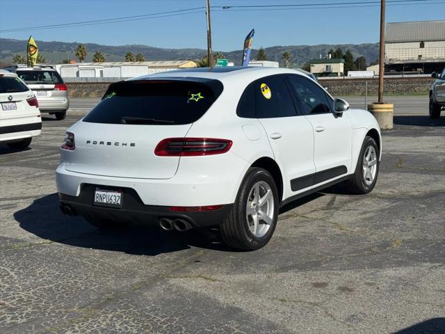 2016 Porsche Macan S