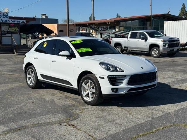 2016 Porsche Macan S
