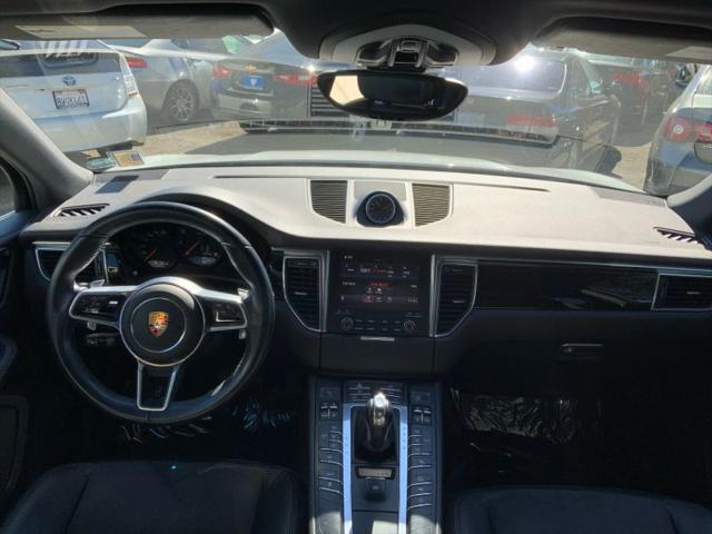 2018 Porsche Macan Sport Edition