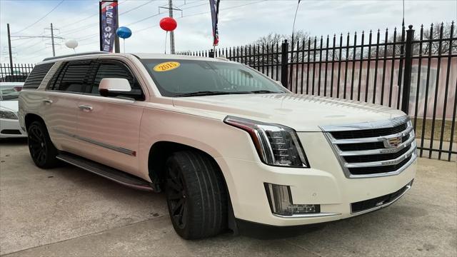 2015 Cadillac Escalade Luxury
