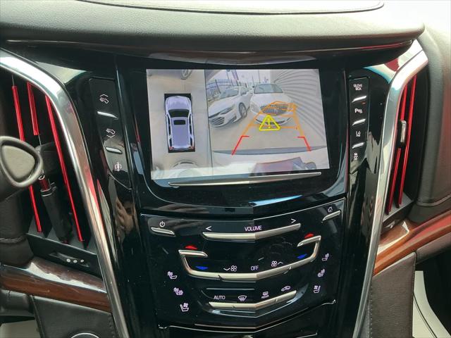 2015 Cadillac Escalade Luxury