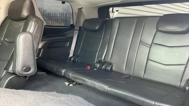2015 Cadillac Escalade Luxury