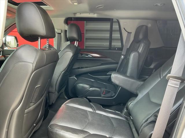 2015 Cadillac Escalade Luxury