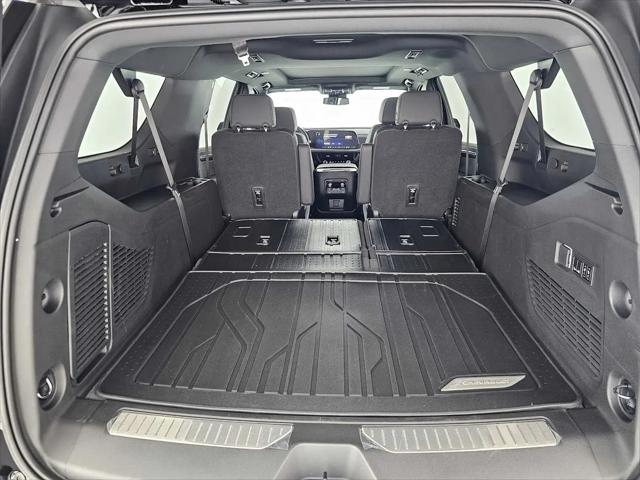 2026 Chevrolet Suburban Premier, 4WD