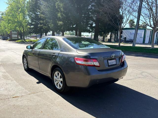 2011 Toyota Camry LE
