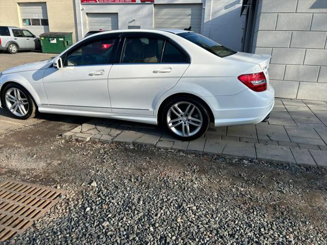 2014 Mercedes-Benz C-CLASS C 300 Sport 4MATIC