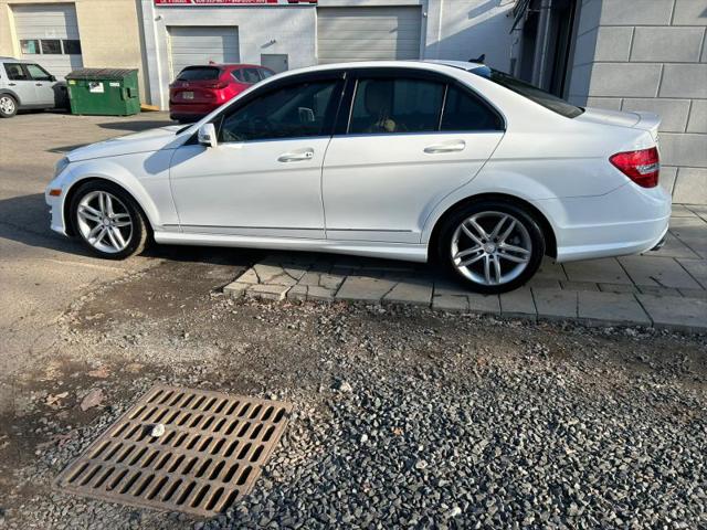 2014 Mercedes-Benz C-CLASS C 300 Sport 4MATIC