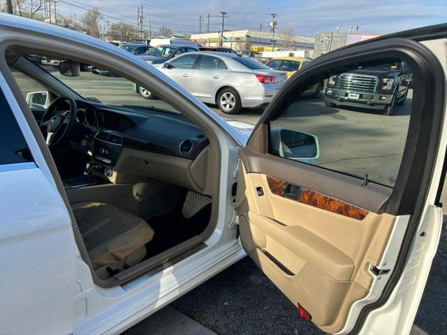 2014 Mercedes-Benz C-CLASS C 300 Sport 4MATIC