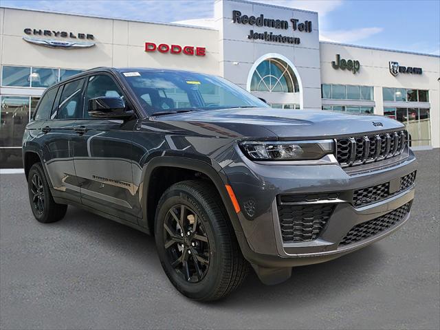 2026 Jeep Grand Cherokee GRAND CHEROKEE LAREDO ALTITUDE 4X4