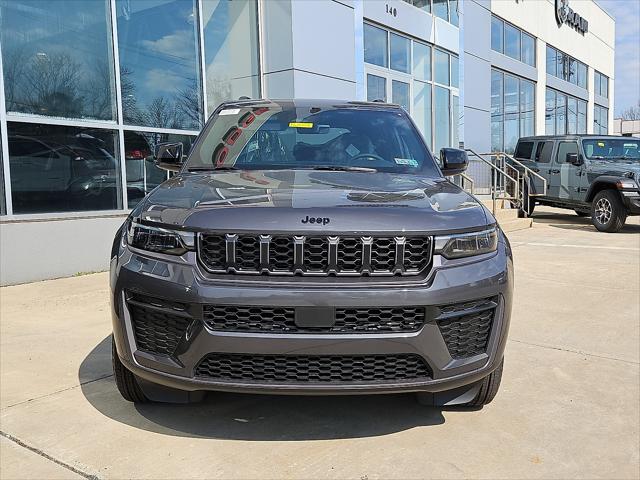 2026 Jeep Grand Cherokee GRAND CHEROKEE LAREDO ALTITUDE 4X4