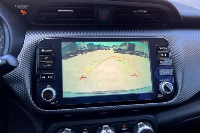 2024 Nissan Kicks SV Xtronic CVT