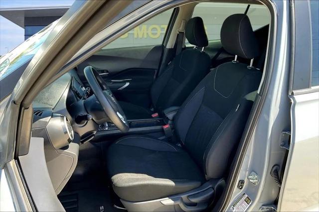2024 Nissan Kicks SV Xtronic CVT