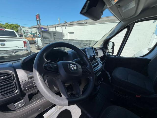 2025 Ram ProMaster 2500 Cargo Van Tradesman High Roof 159" WB w/Pass Seat