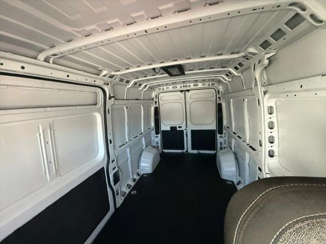 2025 Ram ProMaster 2500 Cargo Van Tradesman High Roof 159" WB w/Pass Seat