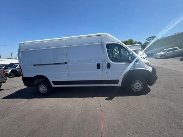 2025 Ram ProMaster 2500 Cargo Van Tradesman High Roof 159" WB w/Pass Seat