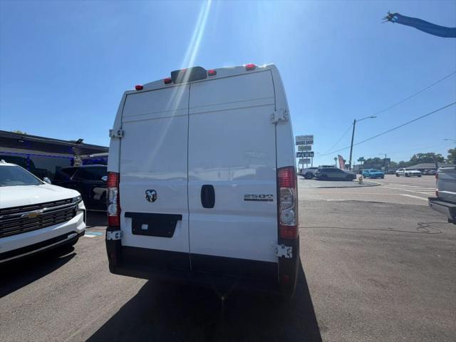 2025 Ram ProMaster 2500 Cargo Van Tradesman High Roof 159" WB w/Pass Seat