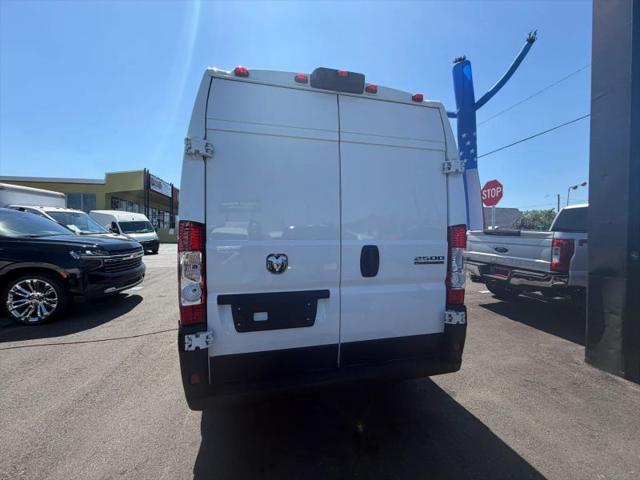 2025 Ram ProMaster 2500 Cargo Van Tradesman High Roof 159" WB w/Pass Seat