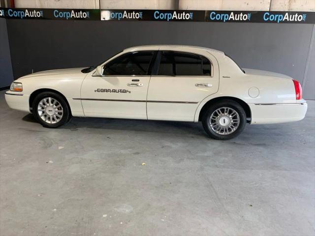 2006 Lincoln Town Car Signature