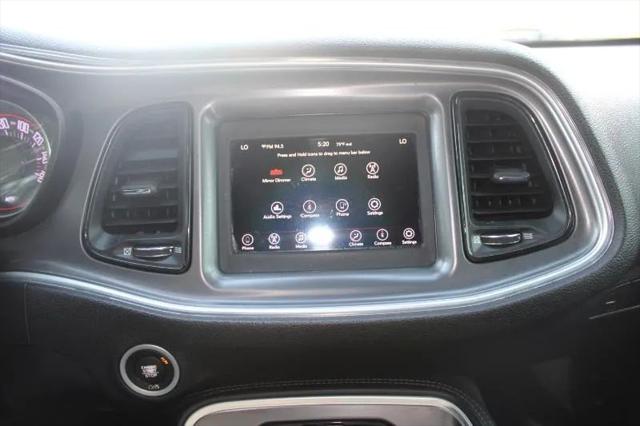 2020 Dodge Challenger SXT